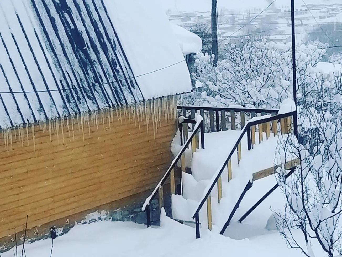Ferienwohnung Emotion Kazbegi Zimmer foto