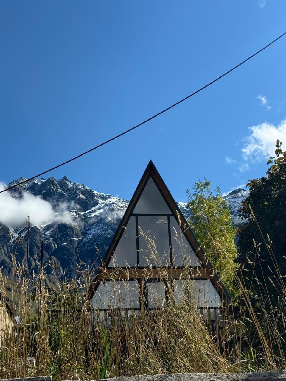 Ferienwohnung Emotion Kazbegi Exterior foto